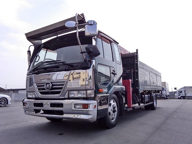 UDトラックス（日産） コンドル 中型 平ボディ（クレーン付） BDG-MK37C(11019) 2枚目
