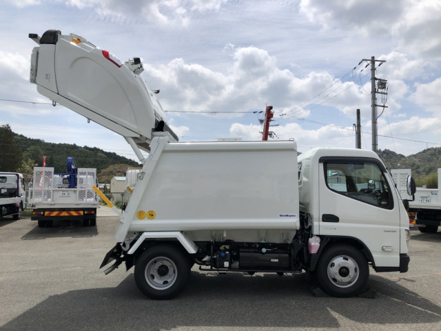 三菱ふそう キャンター 小型 塵芥車（プレス式） 2RG-FEAV0(108376) 7枚目
