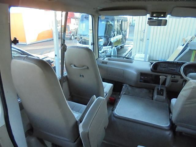 トヨタ コースター 中型 バス KC-HZB50(9706) 16枚目