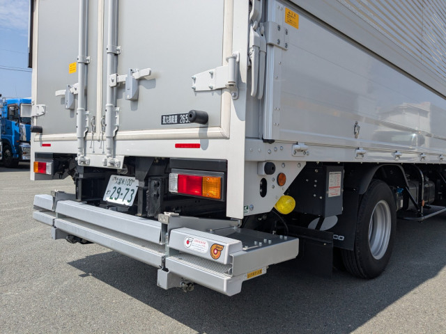 Mitsubishi Fuso canter Small Wing body 2RG-FEB50(106385) 6枚目