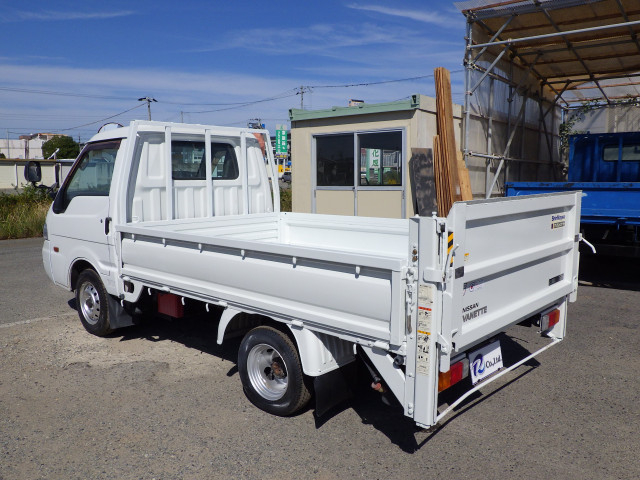 日産自動車 バネット 小型 平ボディ ABF-SKP2TN(113311) 25枚目
