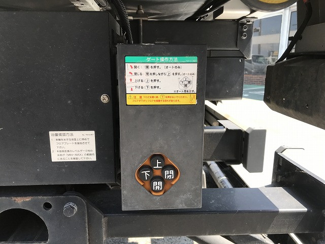 三菱ふそう キャンター 小型 バン TPG-FEB90(110269) 41枚目