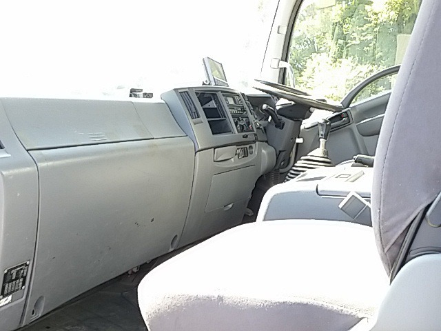 Isuzu forward Middle Freezer box_body TKG-FRR90S2(7034) 17枚目