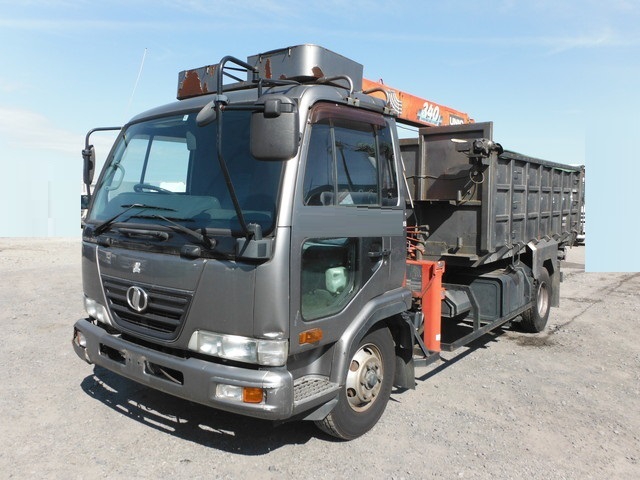 UDトラックス（日産） コンドル 中型 平ボディ（クレーン付） PB-MK36A(2220) 2枚目