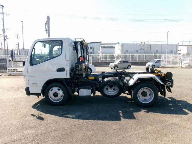 三菱ふそう キャンター 小型 コンテナ専用車 2RG-FBAV0(113198) 9枚目
