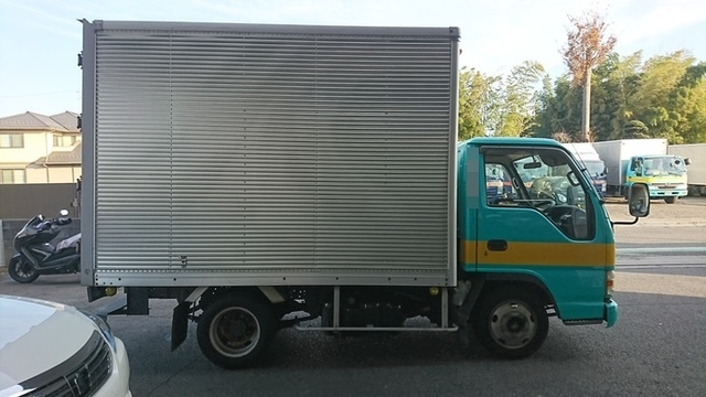 いすゞ エルフ 小型 バン KR-NKR81EAV(2389) 7枚目