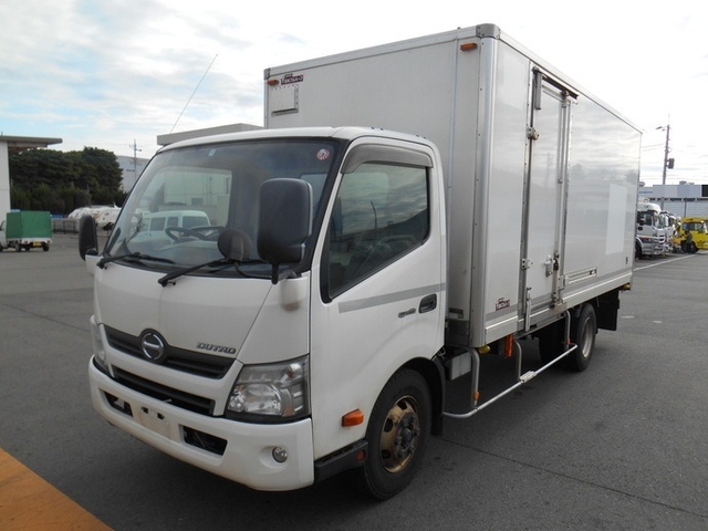日野 デュトロ 中型 バン TKG-XZU720M(8318) 1枚目