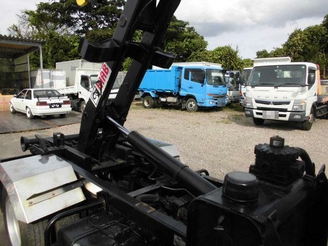 いすゞ エルフ 小型 コンテナ専用車 KC-NKR71EN(17845) 26枚目