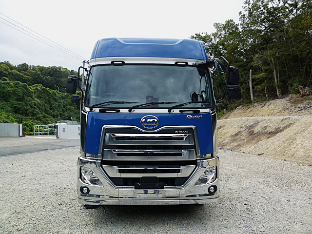 UDトラックス（日産） クオン 大型 トラクタ 2PG-GK5AAB(113572) 2枚目