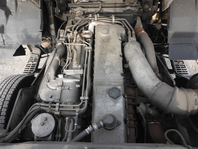 いすゞ ギガ 大型 トラクタ KL-EXD52D3(1840) 14枚目