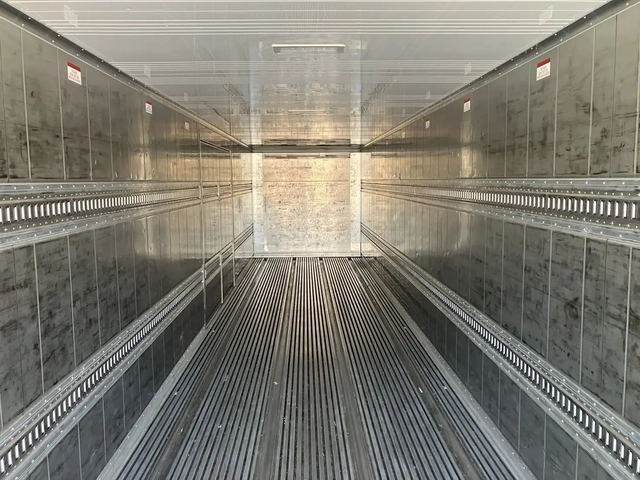 トレクス トレーラ（海上コンテナ40ft） KFKGF240N(106663) 11枚目