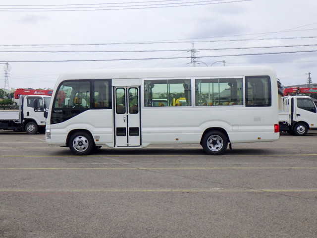 日野 リエッセⅡ 小型 バス 2DG-XZB70M(110042) 4枚目