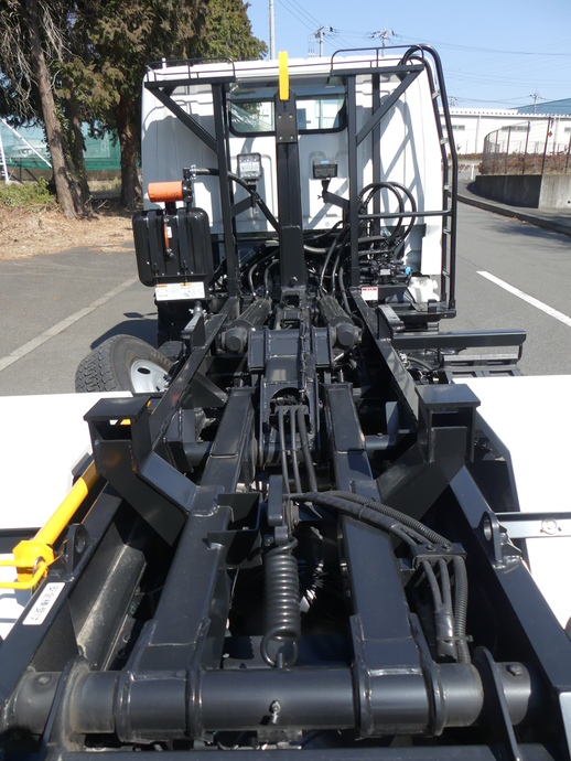 三菱ふそう キャンター 小型 コンテナ専用車 2RG-FBAV0(57236) 11枚目