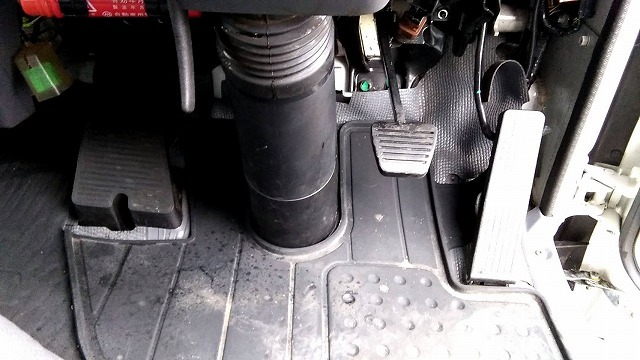 いすゞ エルフ 小型 Wキャブ TRG-NJS85A(12626) 24枚目