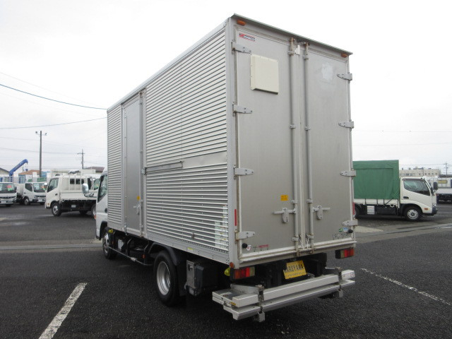 三菱ふそう キャンター 小型 バン TPG-FEA50(109755) 3枚目