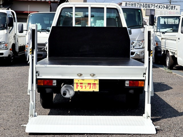 トヨタ ライトエース 小型 平ボディ GK-KM70(109215) 11枚目