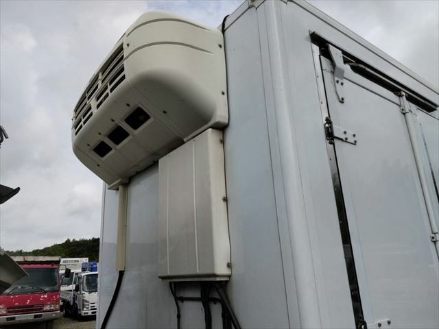 三菱ふそう ファイター 中型 冷蔵冷凍バン TKG-FK71F(11735) 50枚目