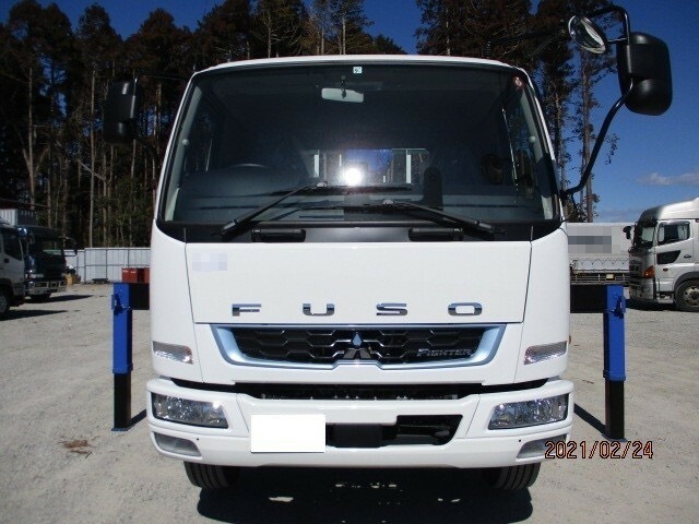 三菱ふそう ファイター 中型 平ボディ（クレーン付） 2KG-FK62F(8836) 2枚目