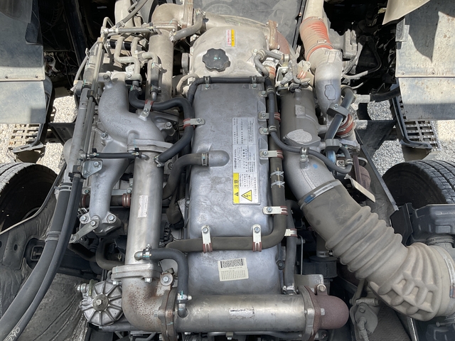いすゞ ギガ 大型 深ダンプ（土砂禁） QKG-CYZ77AM(72285) 43枚目