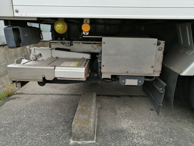 三菱ふそう キャンター 小型 バン SKG-FEB50(5005) 43枚目