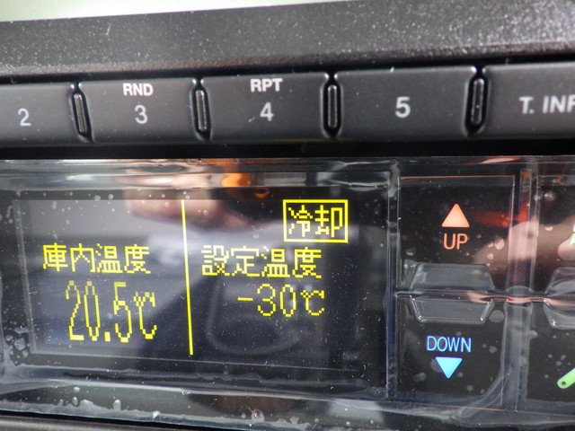 Mitsubishi Fuso - Middle Freezer box_body 2KG-FK65F(107088) 18枚目