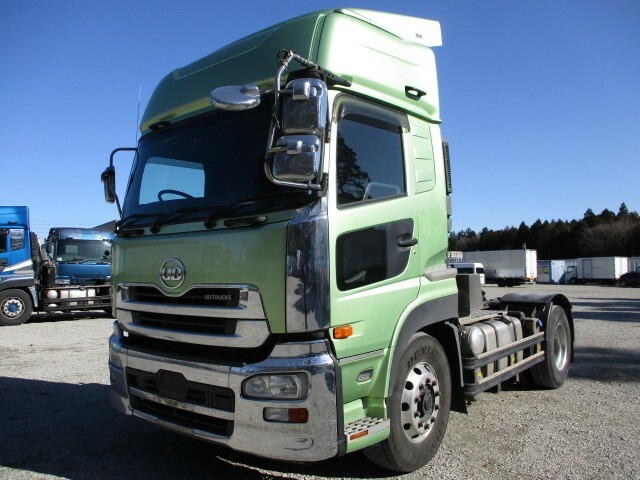 UDトラックス（日産） クオン 大型 トラクタ QKG-GK6XAD(9277) 1枚目