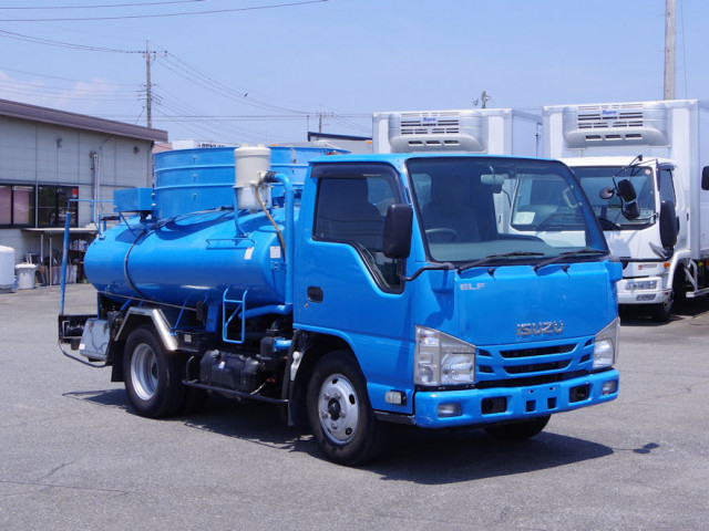 いすゞ エルフ 小型 バキュームカー/糞尿車 TPG-NKR85AN(110702) 2枚目