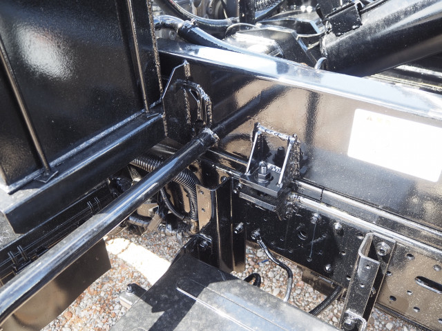 いすゞ エルフ 小型 コンテナ専用車 BDG-NKR85N(111618) 35枚目