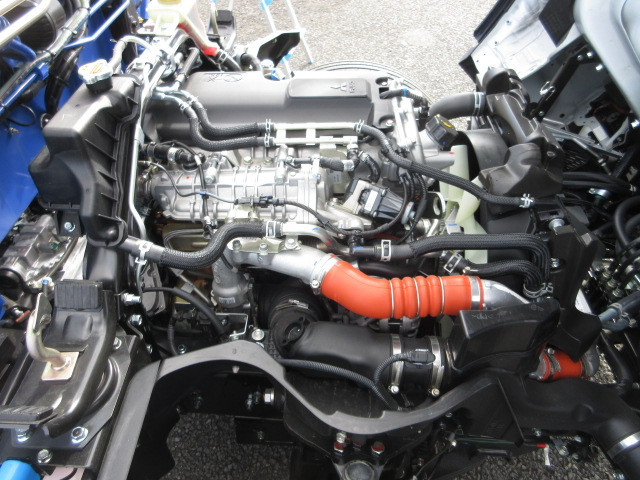 三菱ふそう キャンター 小型 平ボディ（クレーン付） 2RG-FEAV0(102380) 24枚目