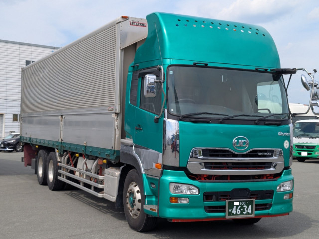 Nissan UD quon Large Wing body QPG-CD5ZA(109104) 2枚目