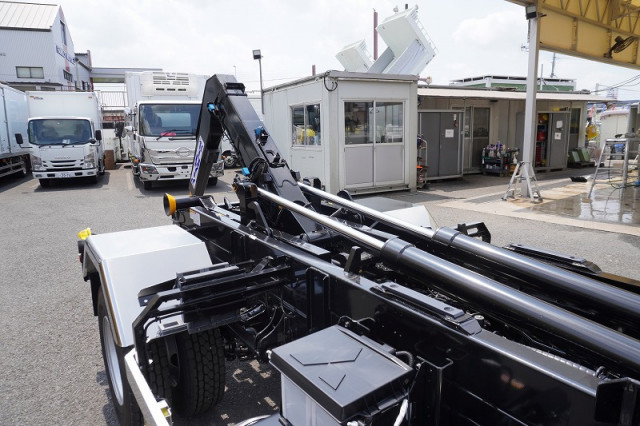 三菱ふそう ファイター 中型 コンテナ専用車 2KG-FK62F(110936) 23枚目
