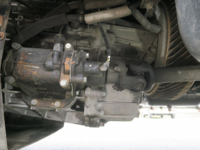 UDトラックス（日産） クオン 大型 土砂ダンプ QPG-CD5ZL(110741) 37枚目