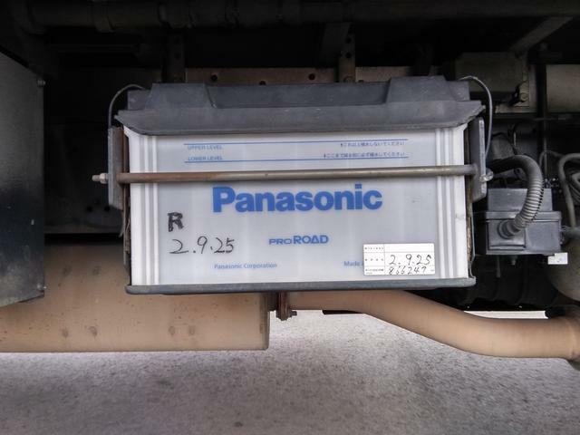 いすゞ フォワード 中型 冷蔵冷凍バン PA-FRD34K4(9678) 24枚目