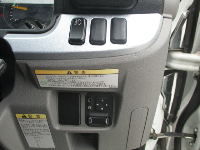 三菱ふそう キャンター 小型 平ボディ 2PG-FBAV0(32734) 60枚目