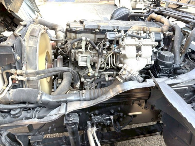 三菱ふそう ファイター 増トン 粉粒体運搬車 2DG-FQ62F(110391) 25枚目