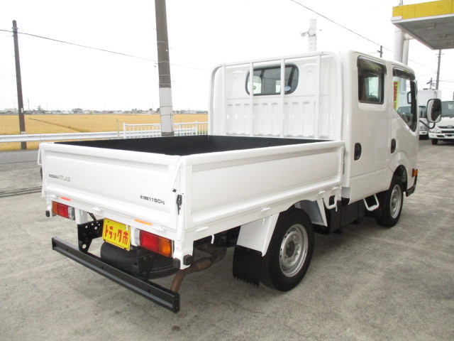 Nissan atlas Small Double cab CBF-SQ1F24(105660) 2枚目