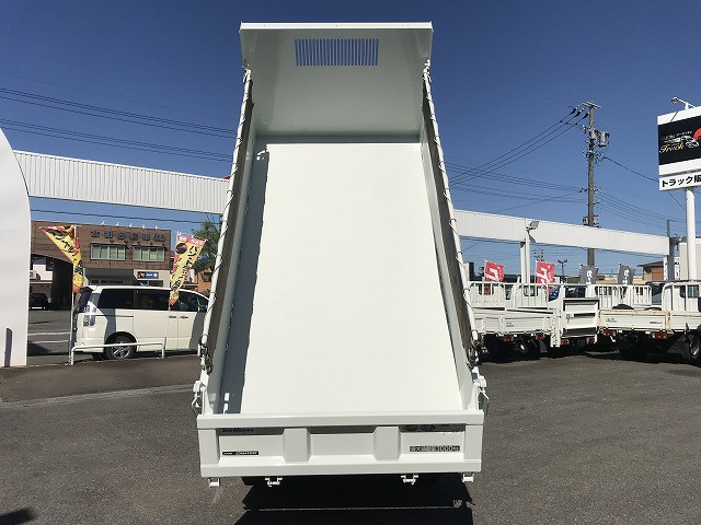三菱ふそう キャンター 小型 土砂ダンプ 2RG-FBA60(112655) 5枚目