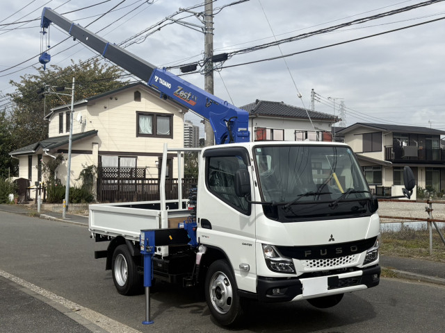 三菱ふそう キャンター 小型 平ボディ（クレーン付） 2RG-FEAV0(113981) 2枚目