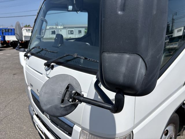 三菱ふそう キャンター 小型 冷蔵冷凍バン 2PG-FBAV0(105256) 44枚目