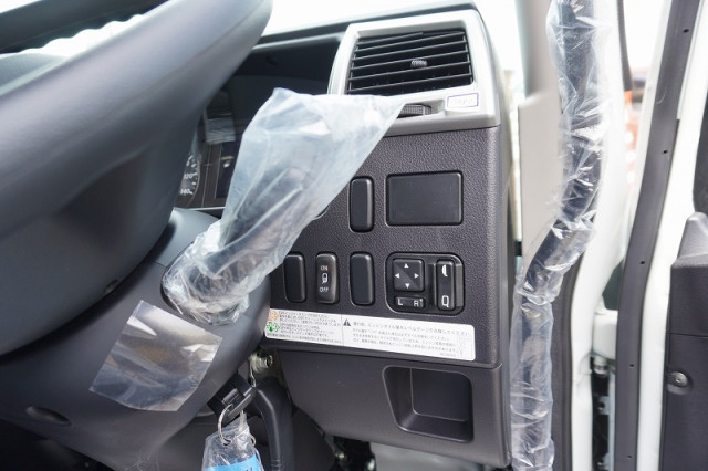 三菱ふそう ファイター 中型 コンテナ専用車 2KG-FK62F(111770) 29枚目
