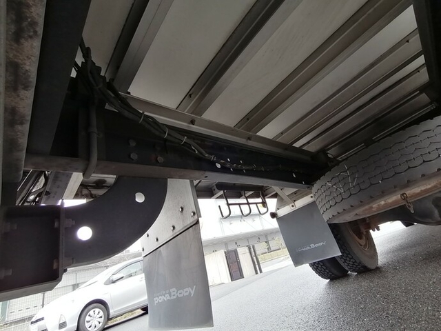 UDトラックス（日産） コンドル 中型 冷蔵冷凍バン PB-MK36A(5519) 40枚目