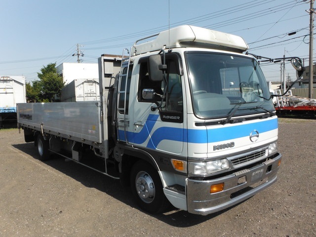 日野 レンジャー 中型 平ボディ KC-FD2JLBA(1488) 1枚目