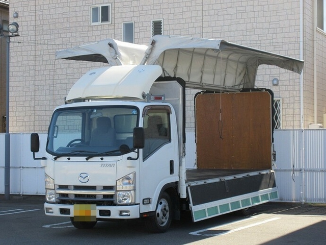 Mazda titan Small Holo wing body SKG-LMR85AR(7693) 1枚目