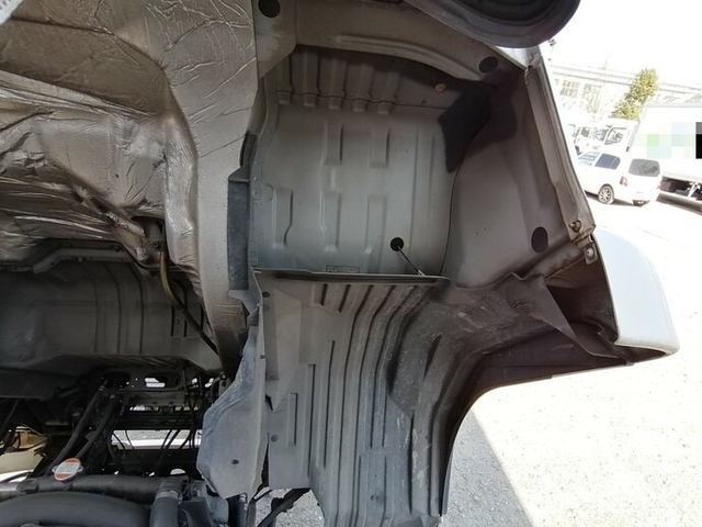 UDトラックス（日産） コンドル 中型 冷蔵冷凍バン PB-MK36B(5670) 77枚目