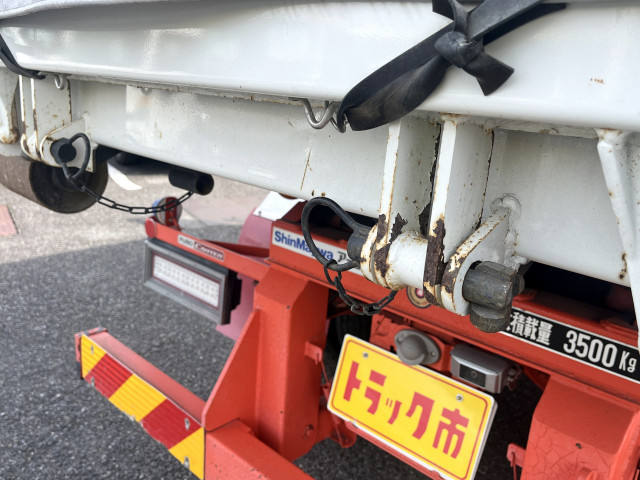 三菱ふそう キャンター 小型 コンテナ専用車 2PG-FEB80(106211) 6枚目