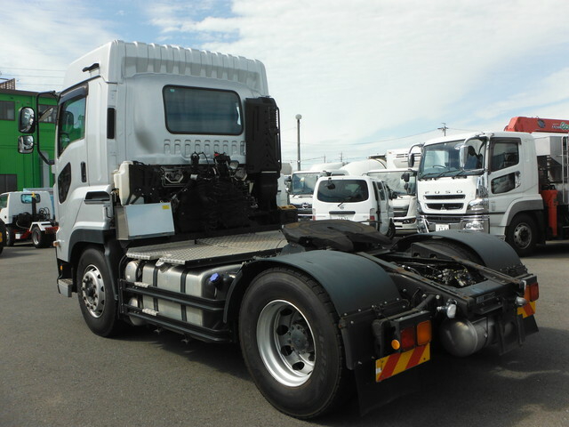 いすゞ ギガ 大型 トラクタ QKG-EXD52BD(35334) 33枚目