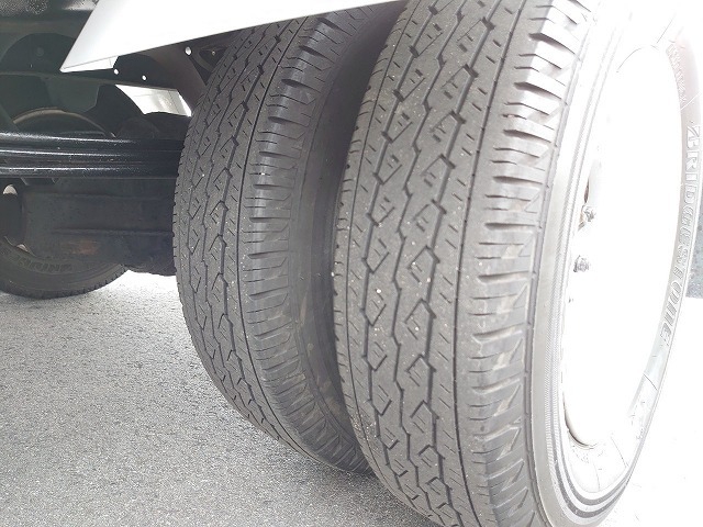 いすゞ エルフ 小型 バン BKG-NHR85AN(12288) 73枚目