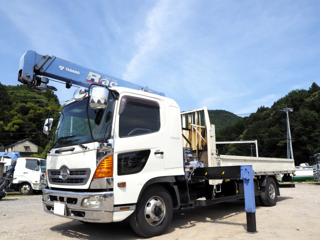 日野 レンジャー 中型 平ボディ（クレーン付） BDG-FD7JLWG(110565) 1枚目