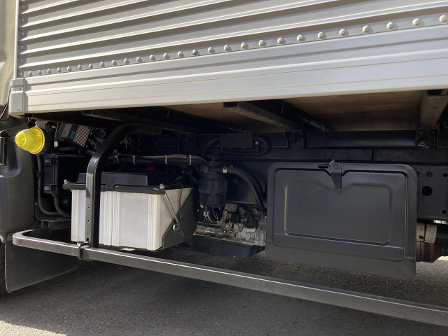 トヨタ トヨエース 小型 バン TPG-XZU645(109343) 9枚目