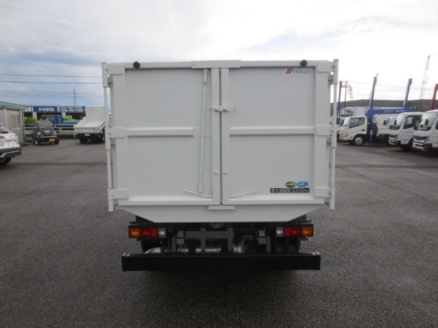 三菱ふそう キャンター 小型 土砂ダンプ 2RG-FBA60(105278) 7枚目